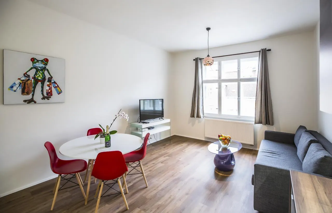 Prague City Stay Jagellonska Hotel apartamentowy